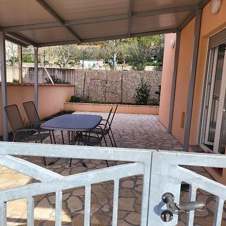 Apartman Leanton بولا المظهر الخارجي الصورة