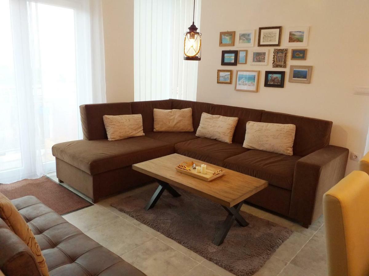 Apartman Leanton بولا المظهر الخارجي الصورة